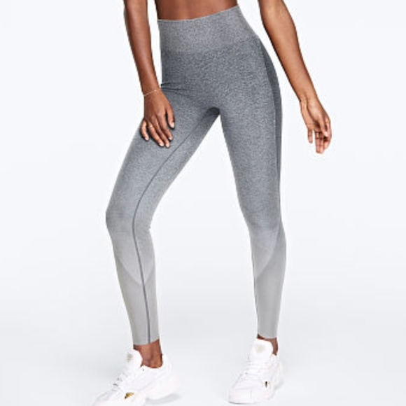 PINK Victoria's Secret Pants - VS PINK SEAMLESS LEGGINGS SIZE M